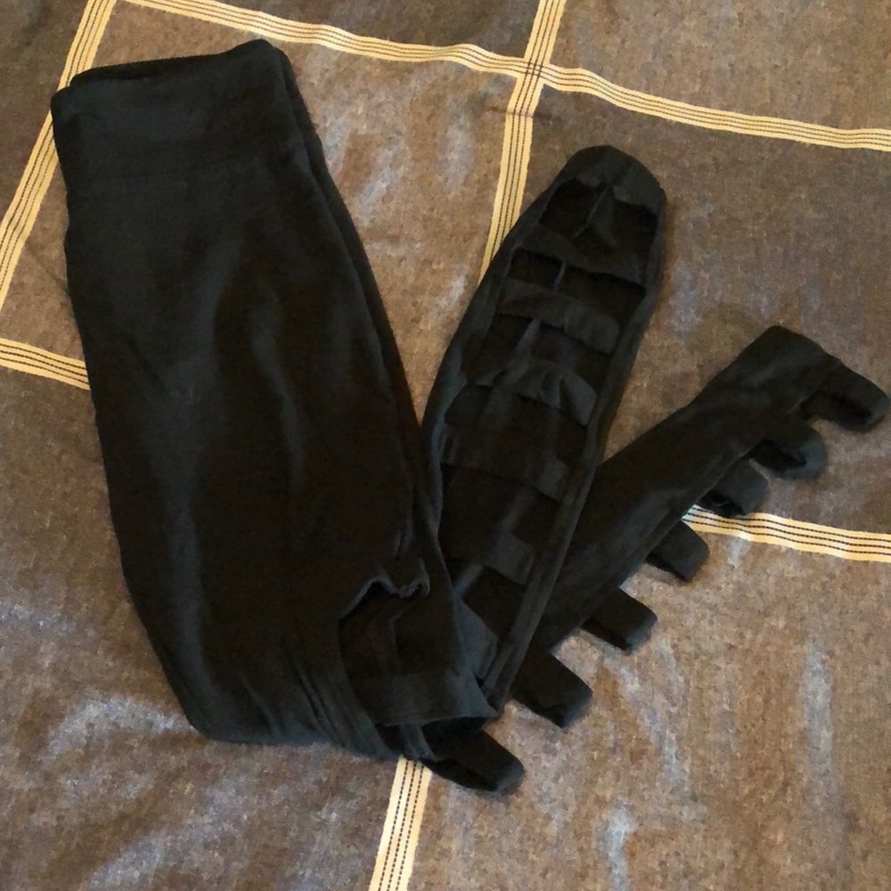 VS SPORT black leggings cutout
